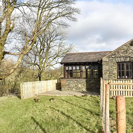 Сasa de vacaciones Riverbank Cottage-uk42229