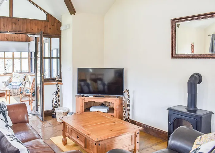 Riverbank Cottage-uk42229