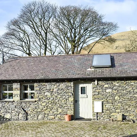 Casa de Férias Riverbank Cottage-uk42229