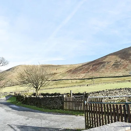 Vakantiehuis Riverbank Cottage-uk42229